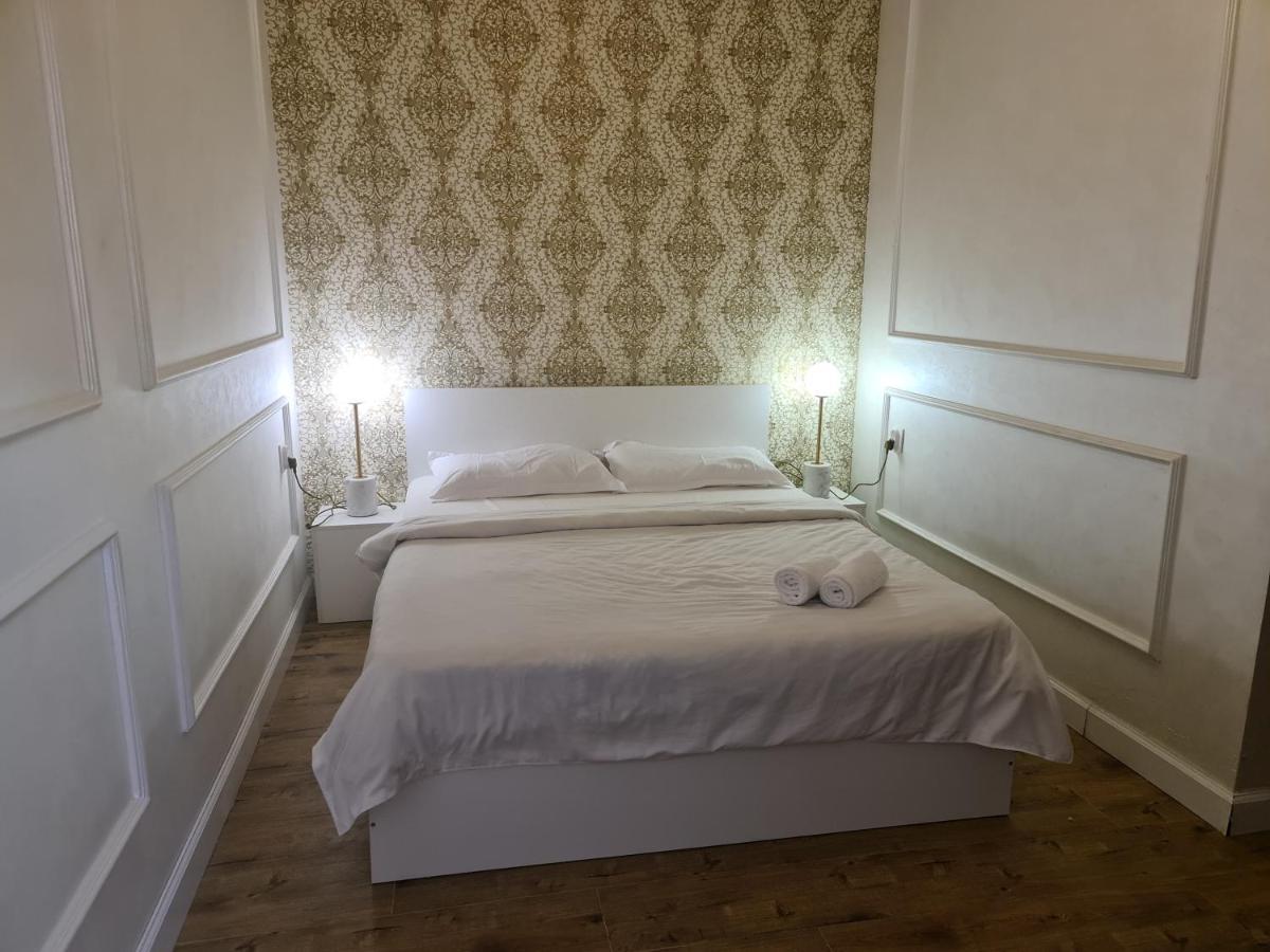 Riverside Boutique Hotel 알마티 외부 사진