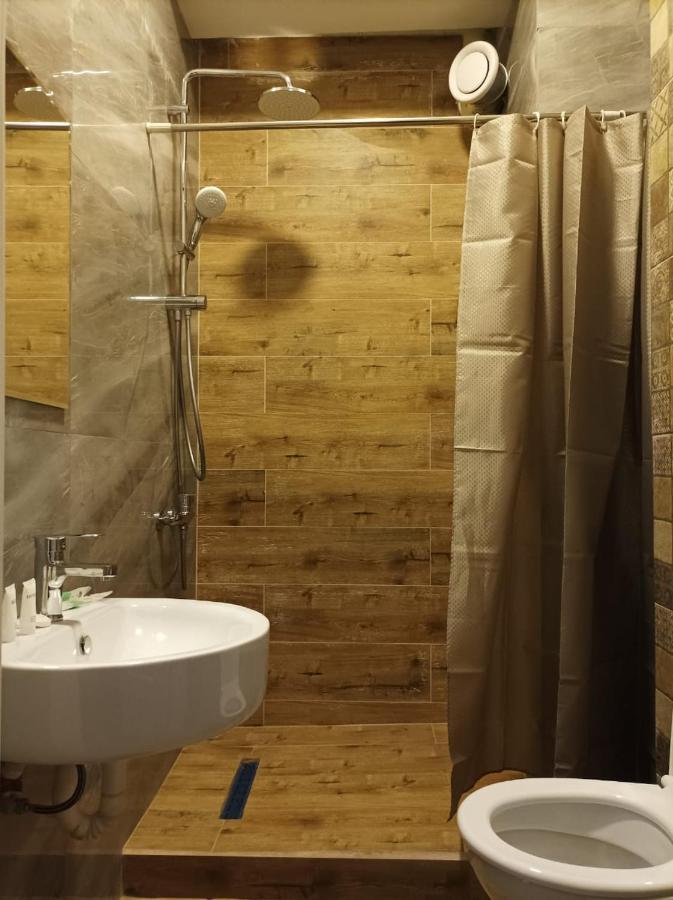 Riverside Boutique Hotel 알마티 외부 사진